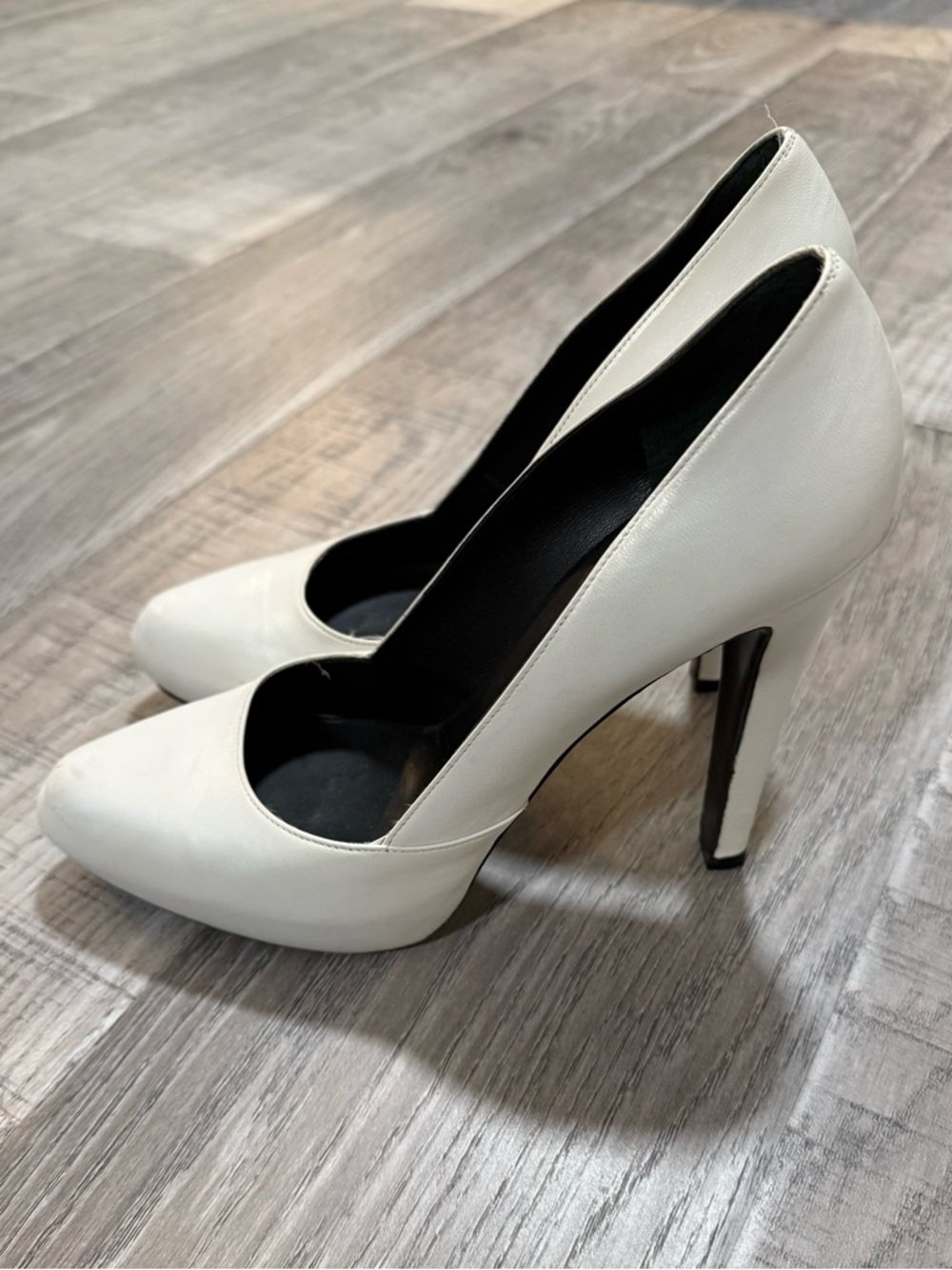 Givenchy White High Heel Pumps